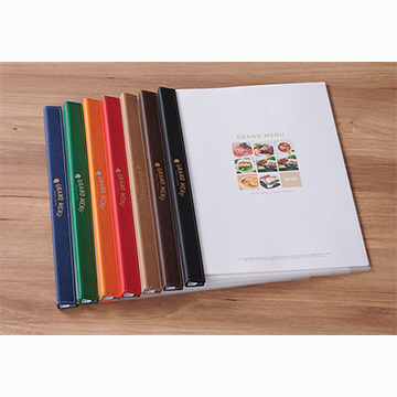 HiRASAWAオリジナルメニューブック「粋々」。内装や店舗イメージに合わせて選べるカラーが豊富なカジュアルタイプのレール式メニューブック「レザースライダー」
